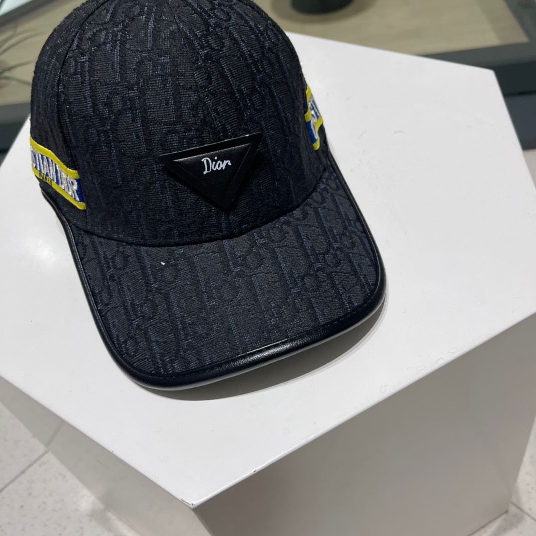 Christian Dior Caps